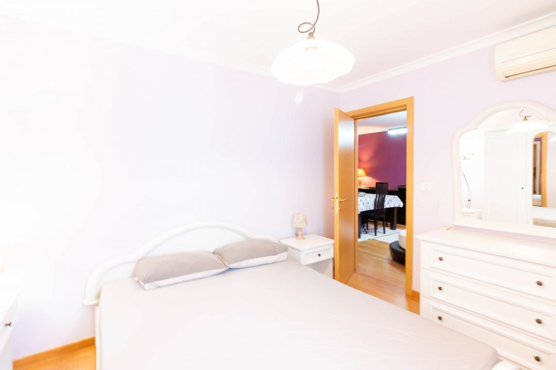 Inchiriere apartament 3 camere Cismigiu - Sala Palatului
