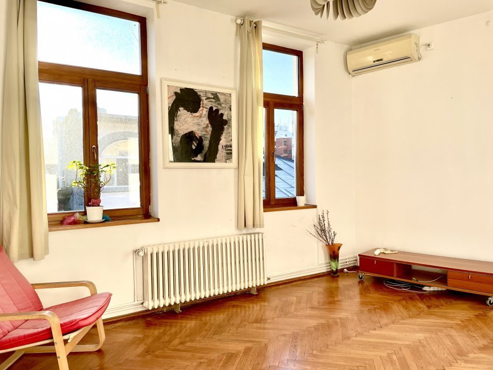Vanzare apartament 3 camere in vila  Armeneasca - Strada Spatarului