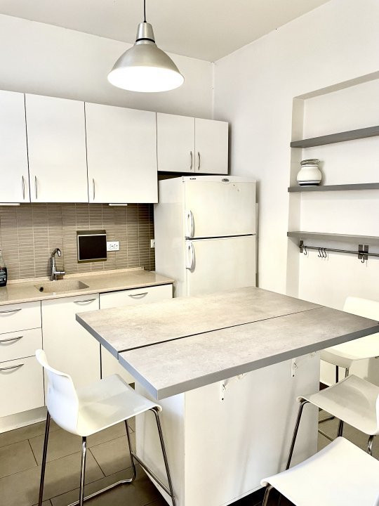 Vanzare apartament 3 camere in vila  Armeneasca - Strada Spatarului