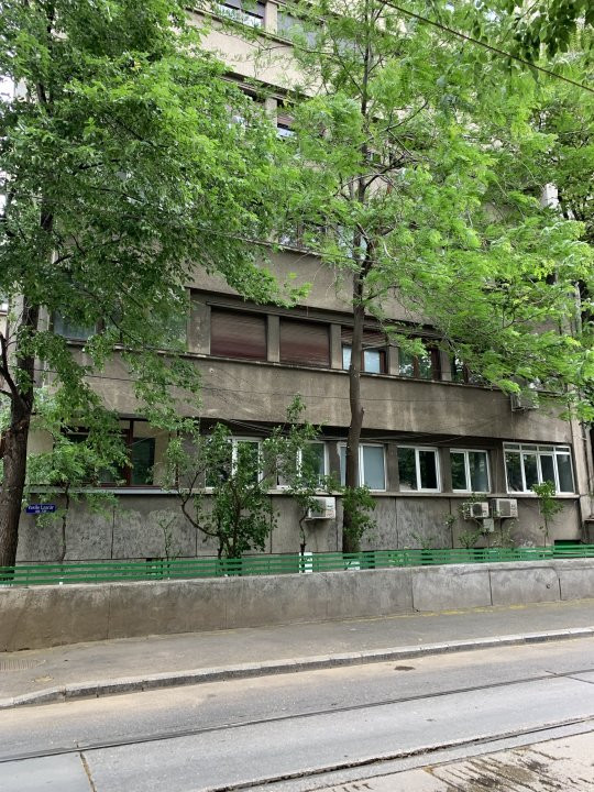 Inchiriere apartament 4 camere pretabil birouri -Vasile Lascar