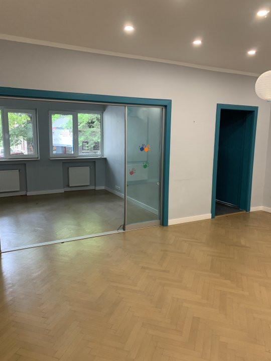 Inchiriere apartament 4 camere pretabil birouri -Vasile Lascar