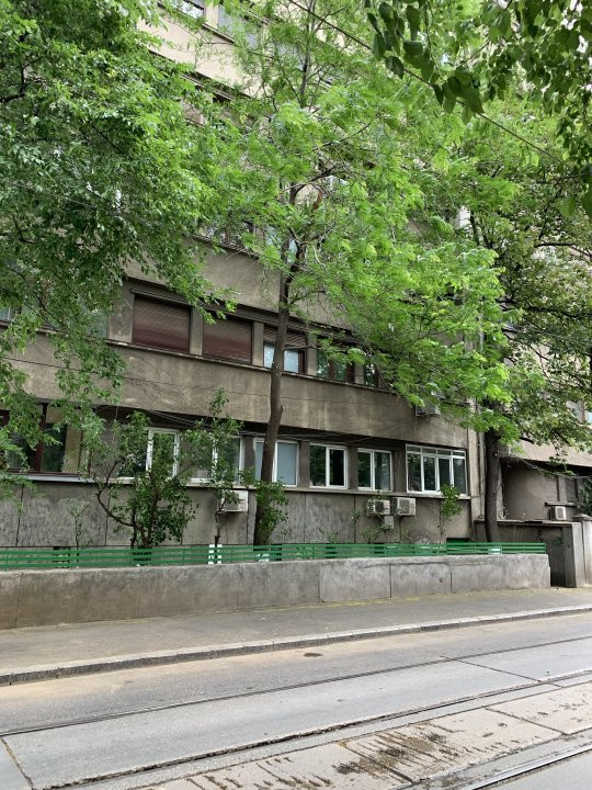 Inchiriere apartament 4 camere pretabil birouri -Vasile Lascar