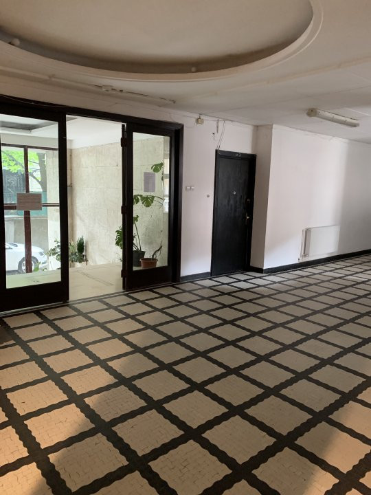 Inchiriere apartament 4 camere pretabil birouri -Vasile Lascar