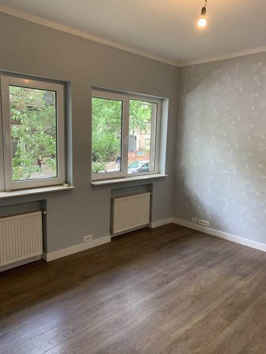 Inchiriere apartament 4 camere pretabil birouri -Vasile Lascar
