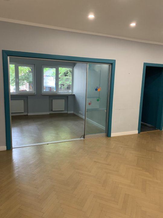 Inchiriere apartament 4 camere pretabil birouri -Vasile Lascar