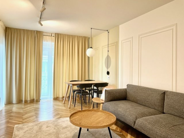 Inchiriere apartament 2 camere Bulevardul Unirii 