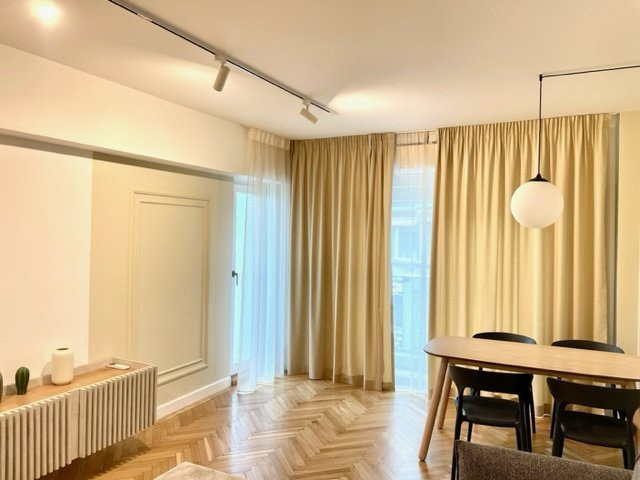 Inchiriere apartament 2 camere Bulevardul Unirii 